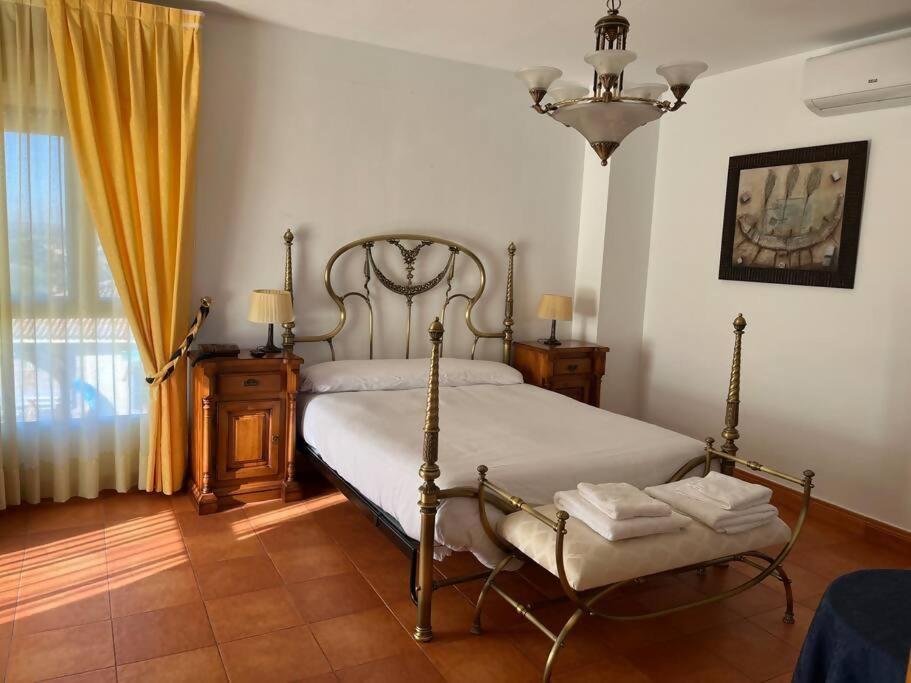 Casa Nardo Alojamiento Rural Arges Ngoại thất bức ảnh