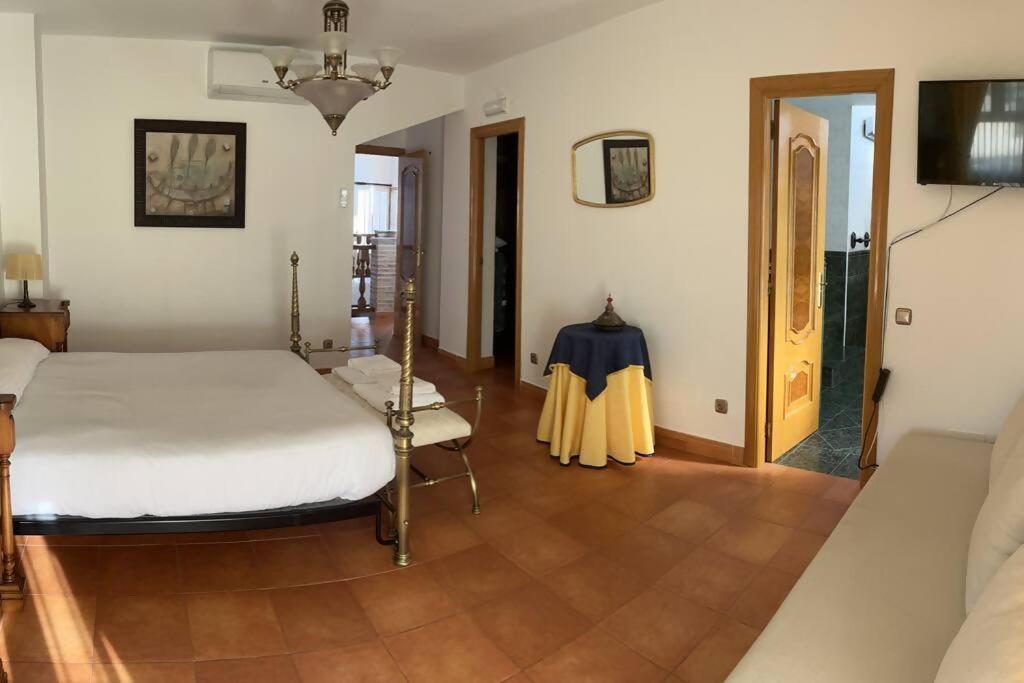 Casa Nardo Alojamiento Rural Arges Ngoại thất bức ảnh