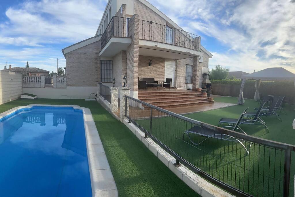 Casa Nardo Alojamiento Rural Arges Ngoại thất bức ảnh