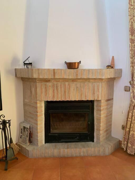 Casa Nardo Alojamiento Rural Arges Ngoại thất bức ảnh