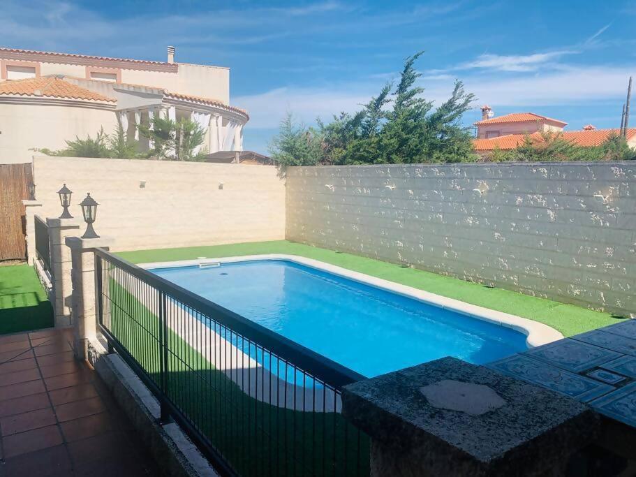 Casa Nardo Alojamiento Rural Arges Ngoại thất bức ảnh